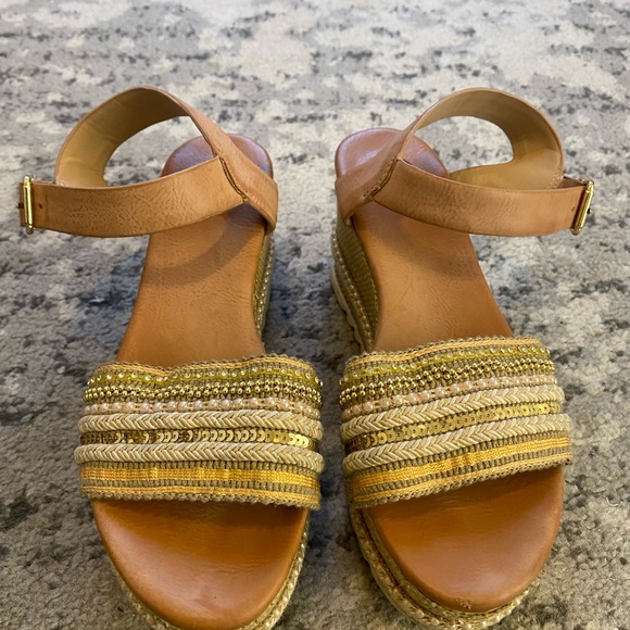 exé Size 37 Beaded Platform Sandal - Picture 6 of 6